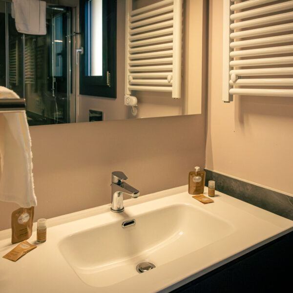 mobile home in trentino bagno privato